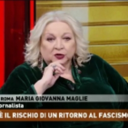 Vauro contro Maria Giovanna Maglie: "I comunisti peggiori? Quelli pentiti"